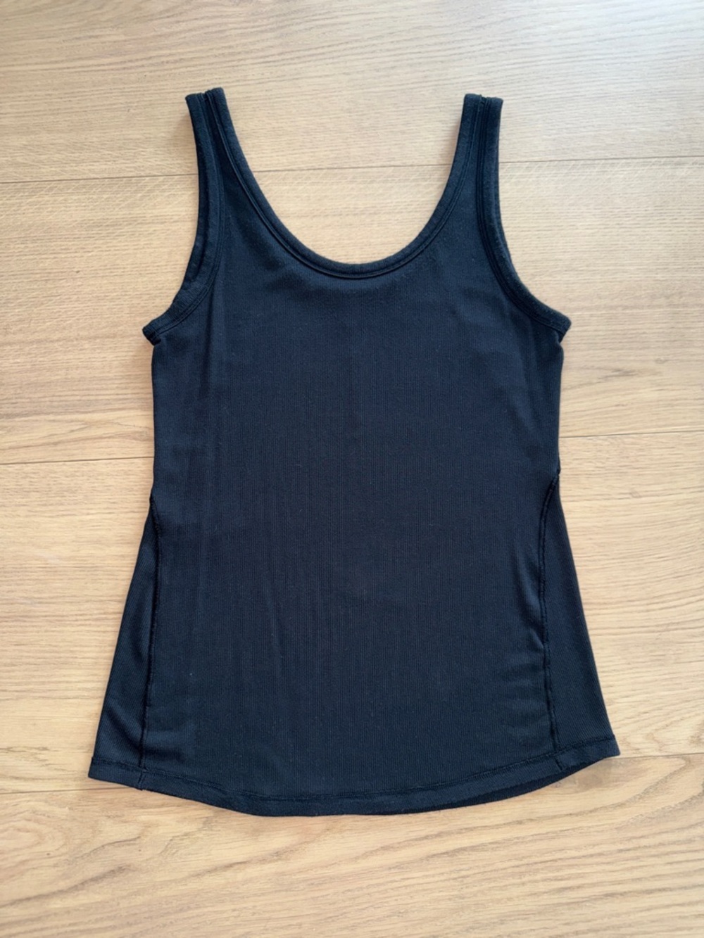 lululemon athletica Black Hold Tight Scoop Neck Tank 8